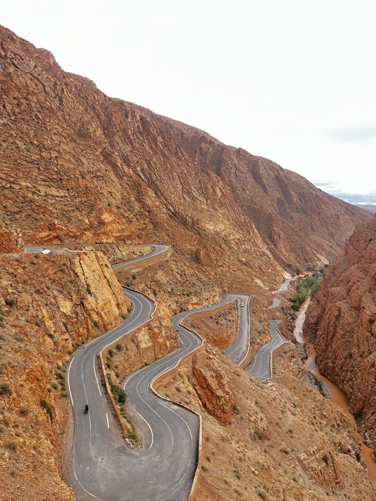 4 days desert Tour from Fes to Marrakech